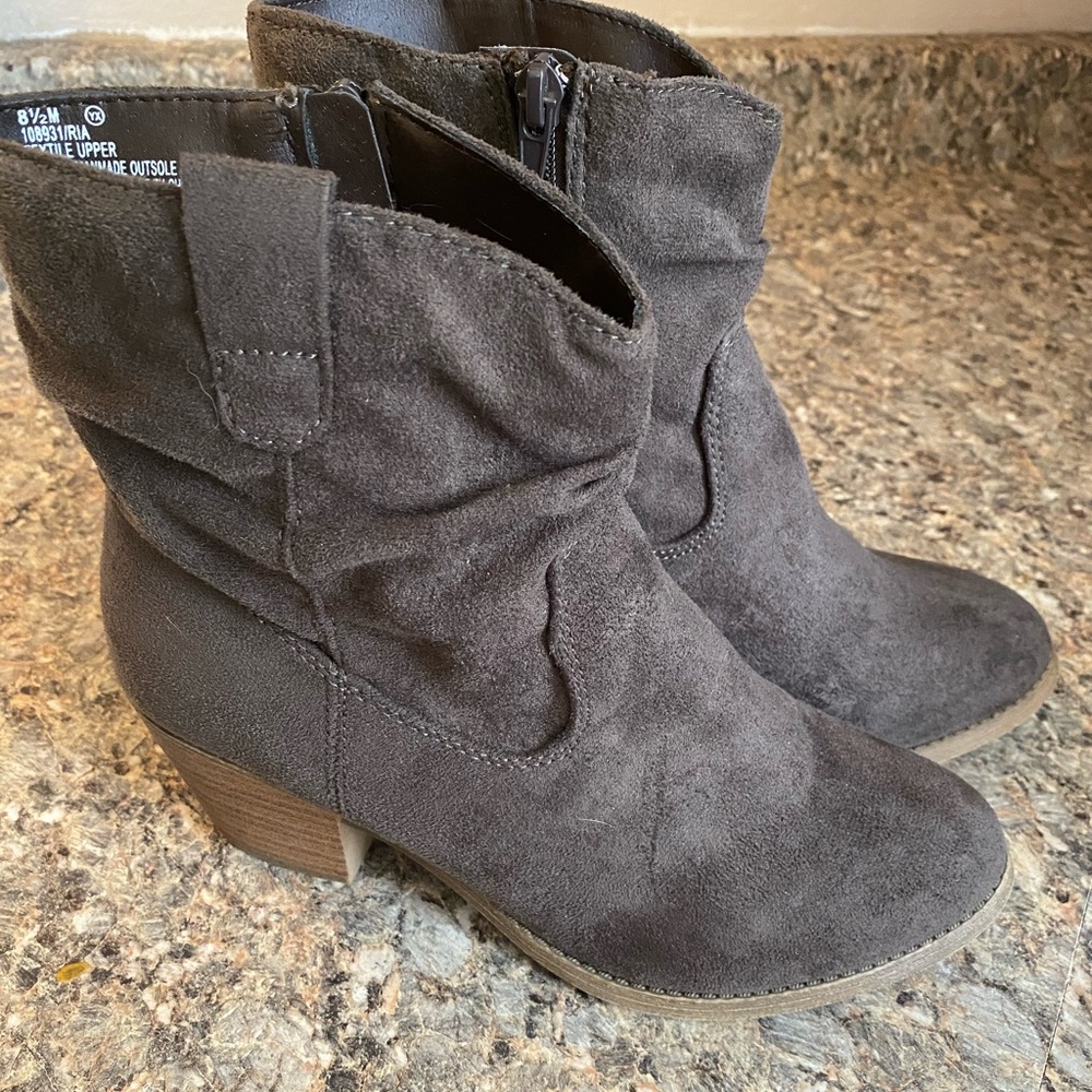 Maurices boots